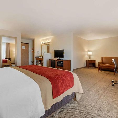Comfort Inn Limon Bagian luar foto