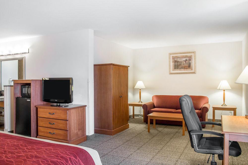 Comfort Inn Limon Bagian luar foto