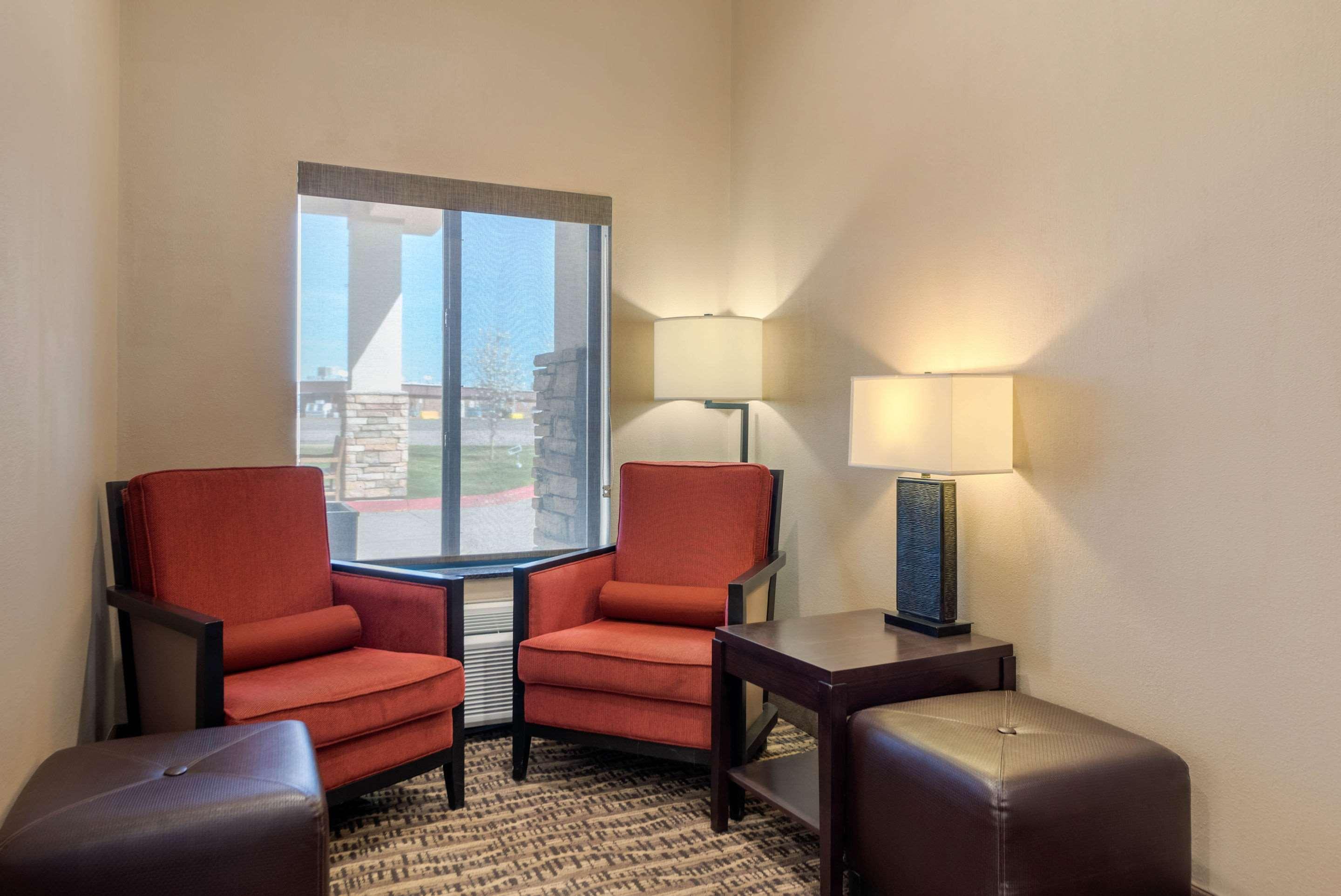 Comfort Inn Limon Bagian luar foto