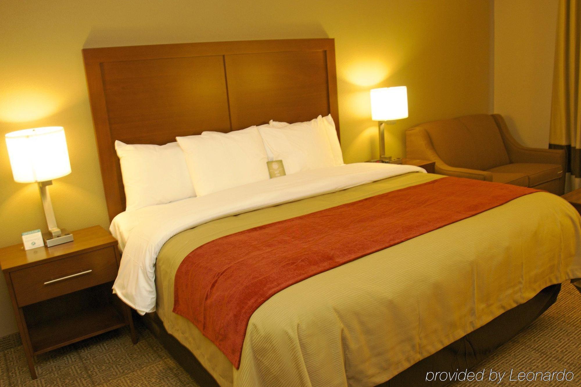 Comfort Inn Limon Bagian luar foto