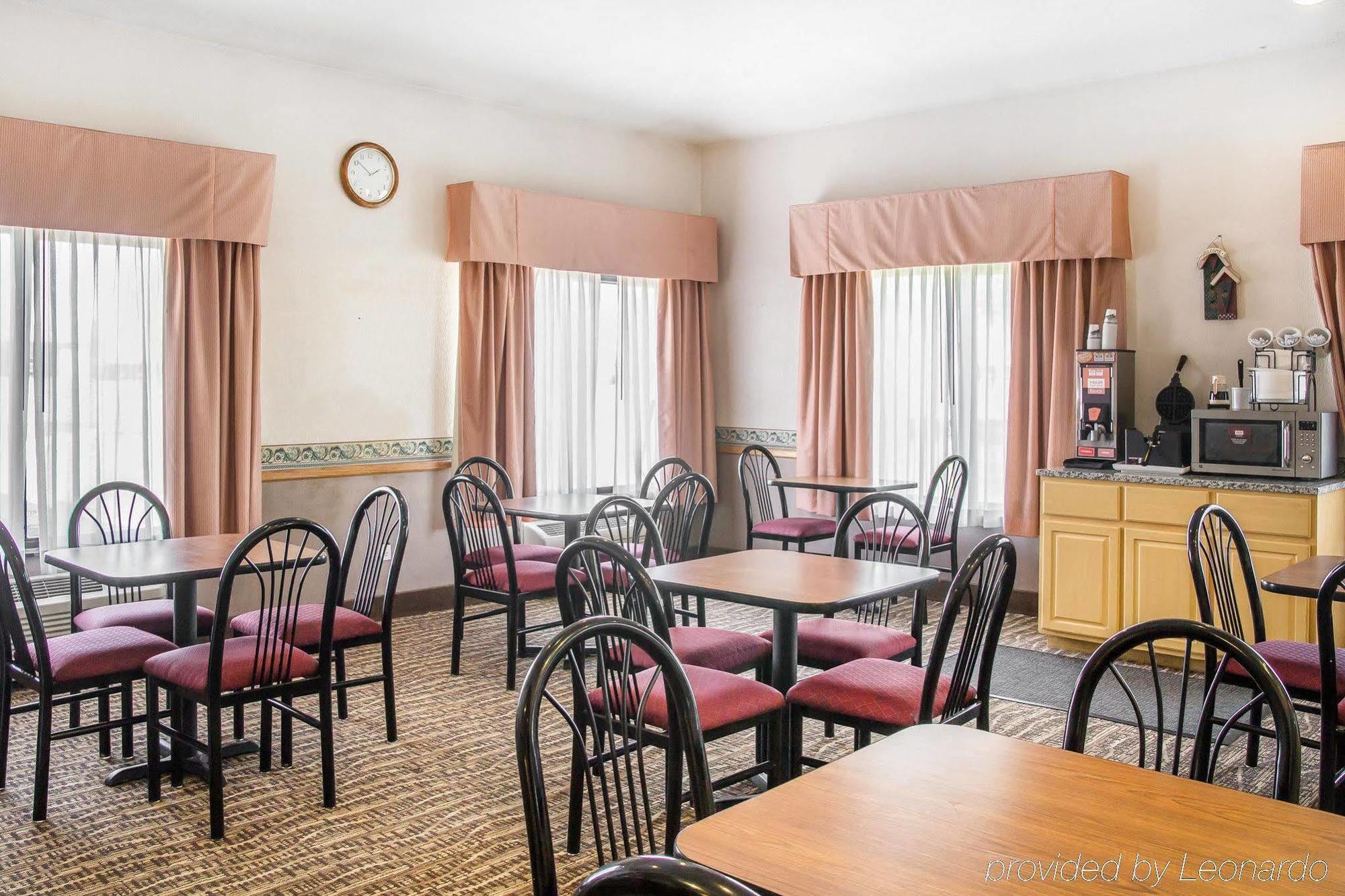 Comfort Inn Limon Bagian luar foto